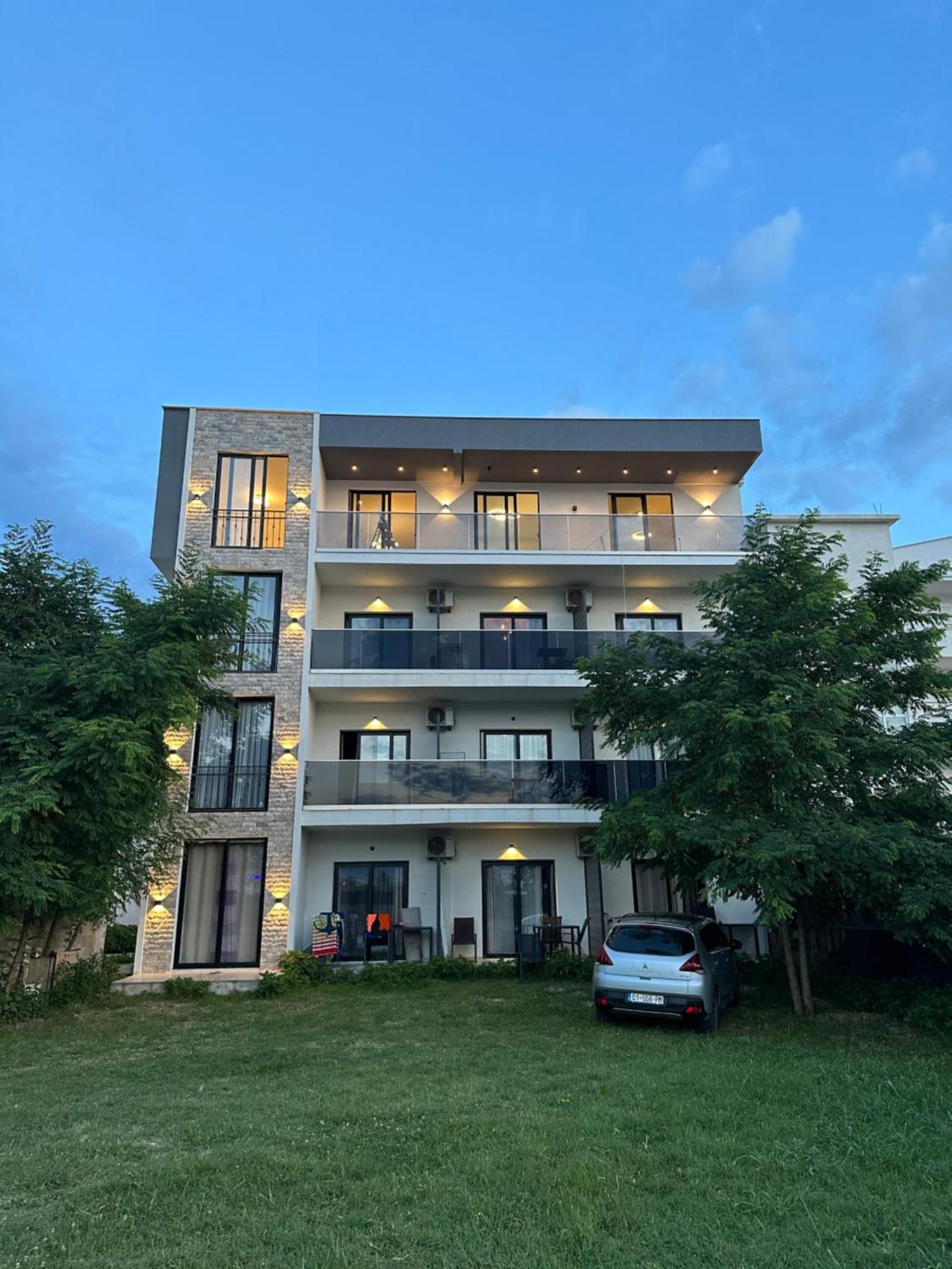 Apartments Gucci Ulcinj Exterior foto