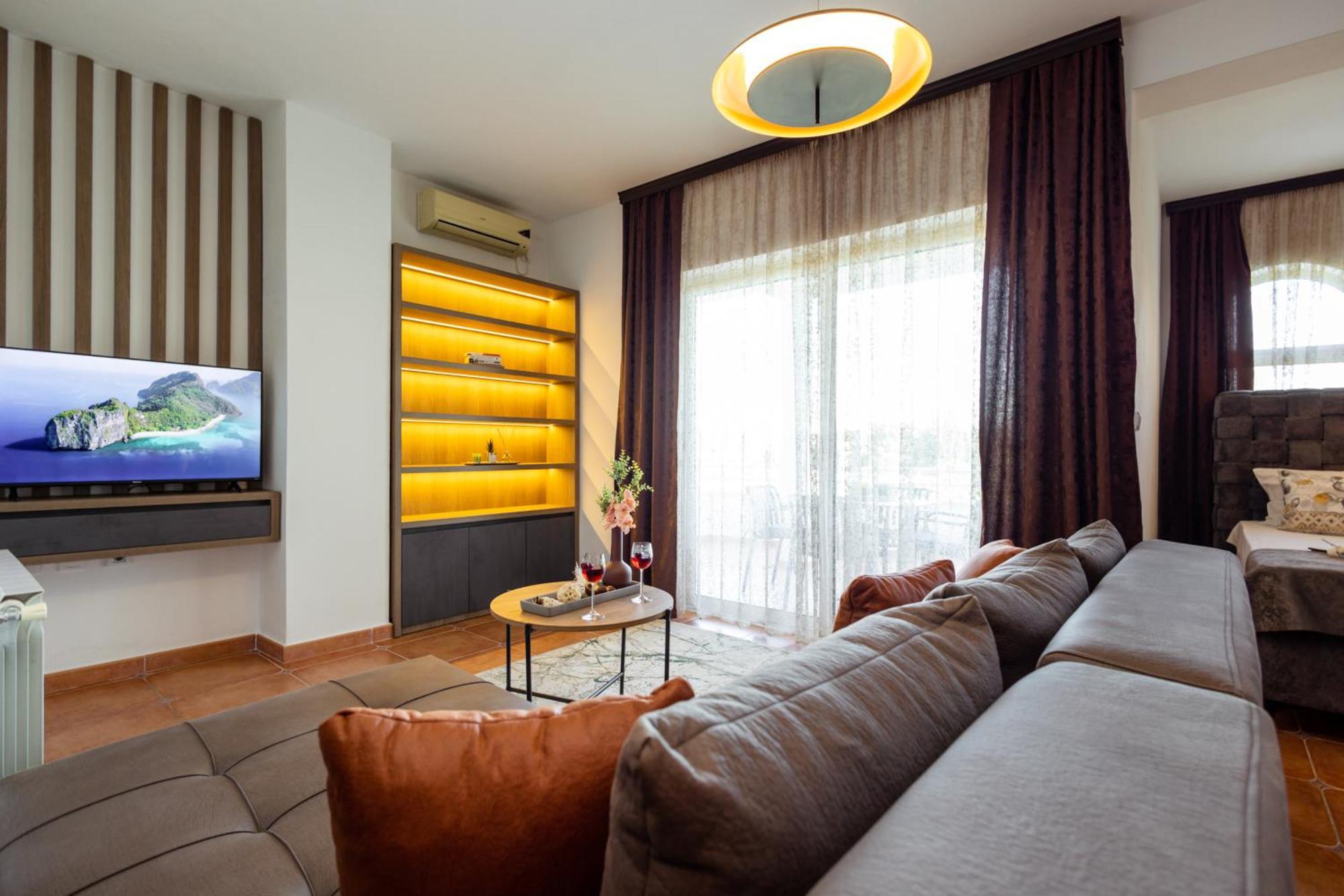 Apartments Gucci Ulcinj Exterior foto